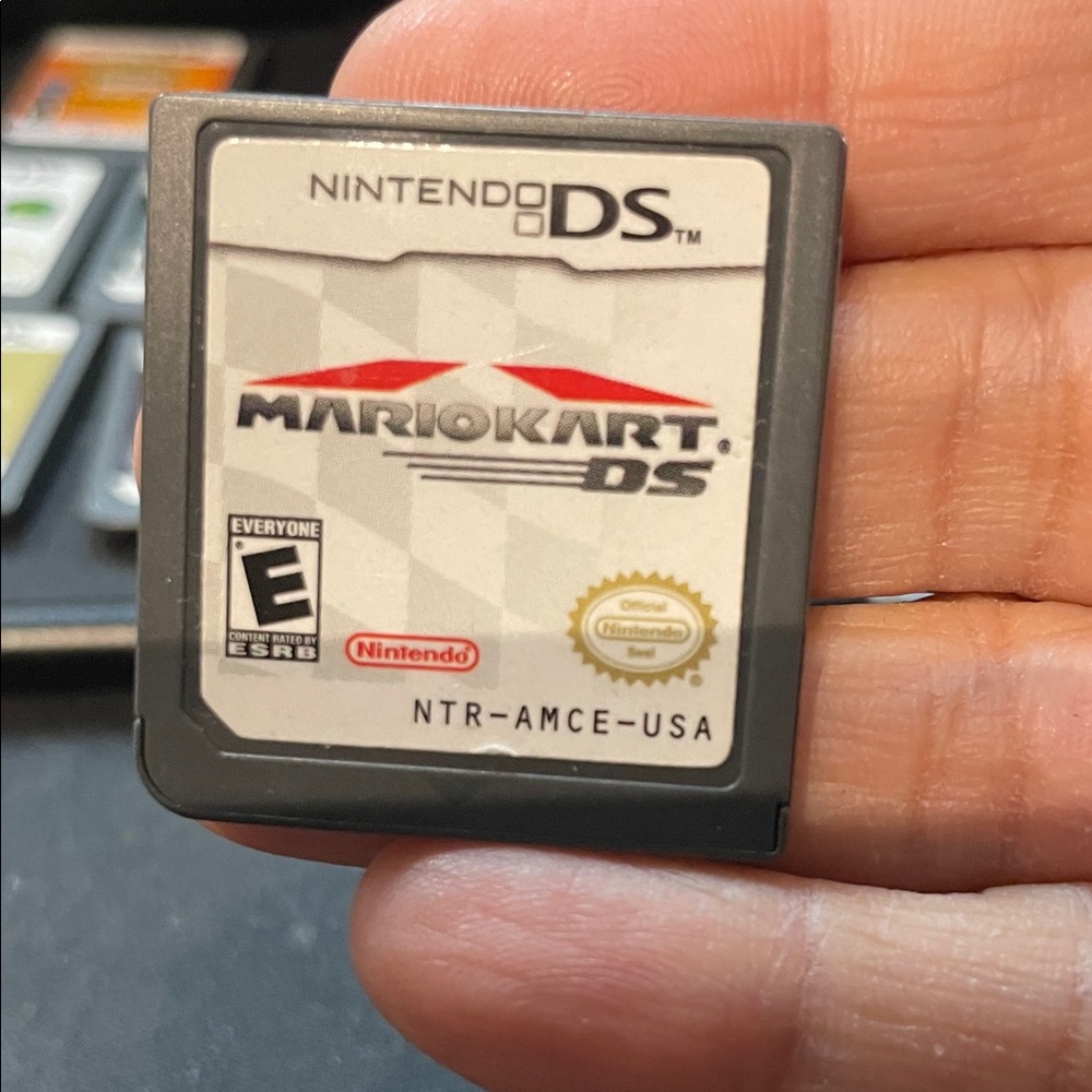 Nintendo DS SPECIAL edition Red handheld gaming - Mario Cart DS EWC - no charger - Picture 14 of 16